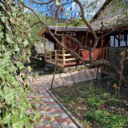 캠프장 Casa Jan B. Lorau